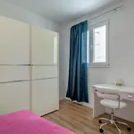 Andela 2bdrs & Free Wifi Apartament