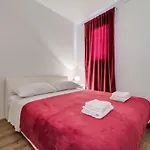 Apartament Andela 2bdrs & Free Wifi *