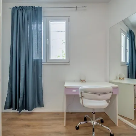 Apartamento Andela 2bdrs & Free Wifi Split